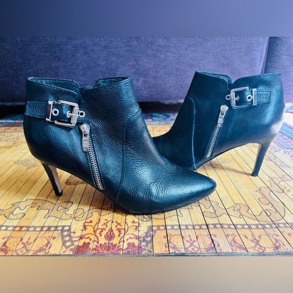 Marc Fisher Shoes - Pointy toe leather booties